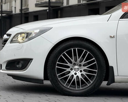 Белый Опель Инсигния, объемом двигателя 1.96 л и пробегом 241 тыс. км за 9800 $, фото 15 на Automoto.ua