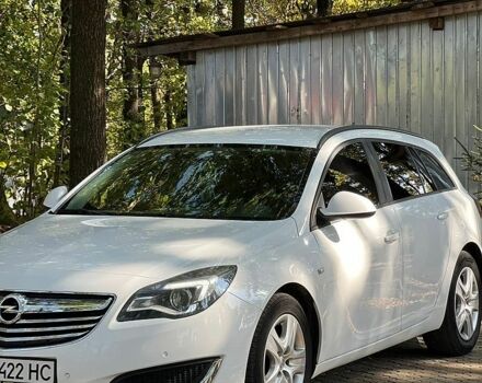 Білий Опель Інсігнія, об'ємом двигуна 2 л та пробігом 265 тис. км за 8200 $, фото 2 на Automoto.ua