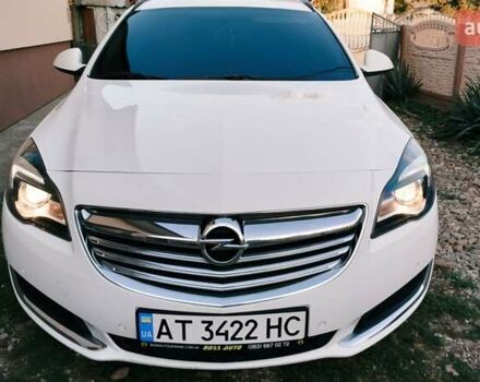 Белый Опель Инсигния, объемом двигателя 2 л и пробегом 261 тыс. км за 9450 $, фото 1 на Automoto.ua