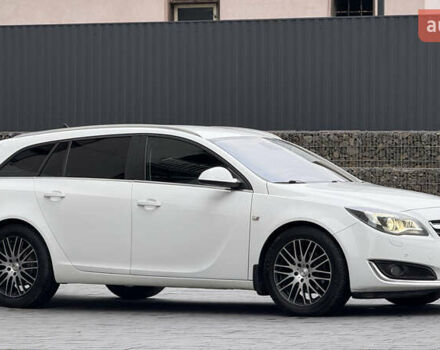 Белый Опель Инсигния, объемом двигателя 1.96 л и пробегом 241 тыс. км за 9800 $, фото 6 на Automoto.ua