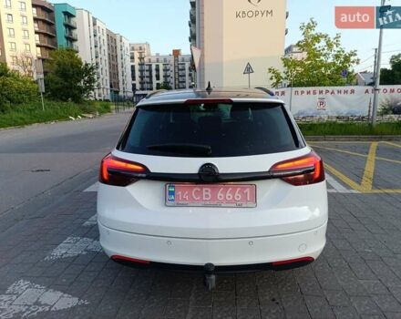 Белый Опель Инсигния, объемом двигателя 2 л и пробегом 248 тыс. км за 9650 $, фото 8 на Automoto.ua