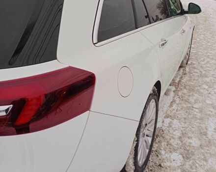 Білий Опель Інсігнія, об'ємом двигуна 2 л та пробігом 270 тис. км за 9850 $, фото 11 на Automoto.ua