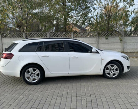 Білий Опель Інсігнія, об'ємом двигуна 1.96 л та пробігом 264 тис. км за 8700 $, фото 11 на Automoto.ua