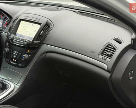 Белый Опель Инсигния, объемом двигателя 1.96 л и пробегом 241 тыс. км за 9800 $, фото 53 на Automoto.ua