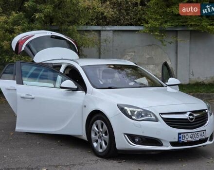 Опель Инсигния 2016 в Тернополе на Automoto.ua Белый Опель Инсигния, объемом двигателя 1.6 л и пробегом 211 тыс. км за 10500 $, фото 18 на Automoto.ua