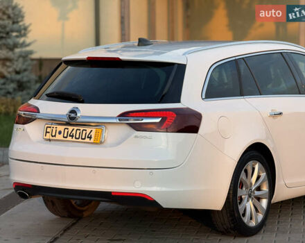 Белый Опель Инсигния, объемом двигателя 2 л и пробегом 340 тыс. км за 9600 $, фото 31 на Automoto.ua