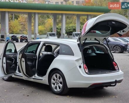 Опель Инсигния 2016 в Тернополе на Automoto.ua Белый Опель Инсигния, объемом двигателя 1.6 л и пробегом 211 тыс. км за 10500 $, фото 11 на Automoto.ua
