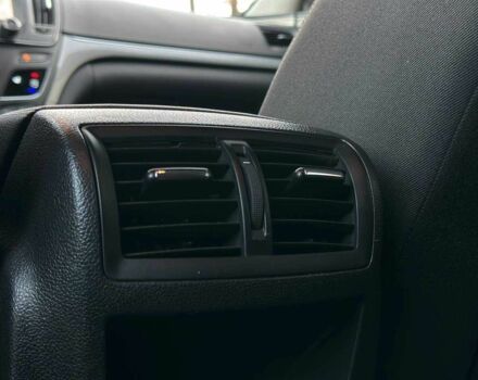 Белый Опель Инсигния, объемом двигателя 2 л и пробегом 256 тыс. км за 12990 $, фото 10 на Automoto.ua