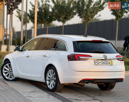 Белый Опель Инсигния, объемом двигателя 2 л и пробегом 340 тыс. км за 9600 $, фото 9 на Automoto.ua