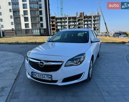 Білий Опель Інсігнія, об'ємом двигуна 1.6 л та пробігом 288 тис. км за 8300 $, фото 14 на Automoto.ua