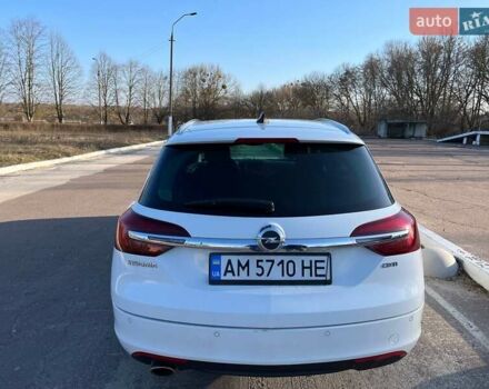 Белый Опель Инсигния, объемом двигателя 1.96 л и пробегом 258 тыс. км за 9600 $, фото 3 на Automoto.ua