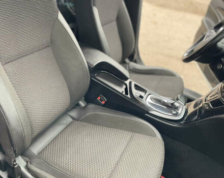 Белый Опель Инсигния, объемом двигателя 1.6 л и пробегом 214 тыс. км за 11300 $, фото 10 на Automoto.ua