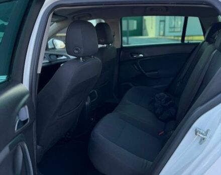 Білий Опель Інсігнія, об'ємом двигуна 1.6 л та пробігом 288 тис. км за 8300 $, фото 22 на Automoto.ua