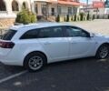 Белый Опель Инсигния, объемом двигателя 1.6 л и пробегом 220 тыс. км за 10500 $, фото 9 на Automoto.ua