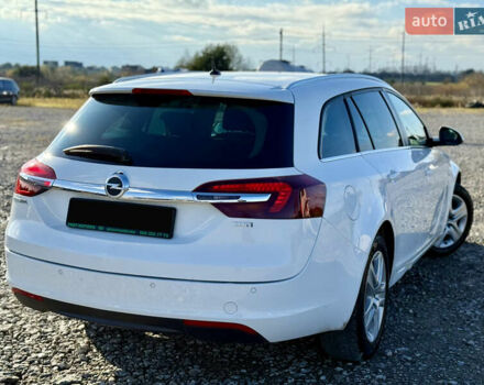 Белый Опель Инсигния, объемом двигателя 1.6 л и пробегом 279 тыс. км за 10999 $, фото 9 на Automoto.ua
