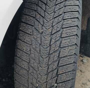 Білий Опель Інсігнія, об'ємом двигуна 1.6 л та пробігом 227 тис. км за 9500 $, фото 1 на Automoto.ua