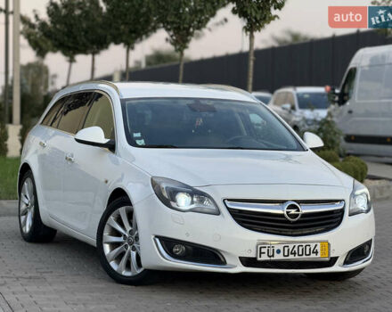 Белый Опель Инсигния, объемом двигателя 2 л и пробегом 340 тыс. км за 9600 $, фото 28 на Automoto.ua