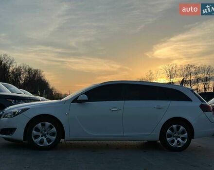 Белый Опель Инсигния, объемом двигателя 1.96 л и пробегом 256 тыс. км за 12990 $, фото 5 на Automoto.ua