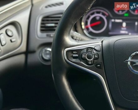 Белый Опель Инсигния, объемом двигателя 1.96 л и пробегом 256 тыс. км за 11990 $, фото 14 на Automoto.ua