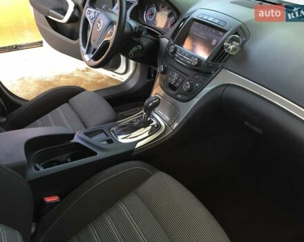 Белый Опель Инсигния, объемом двигателя 1.6 л и пробегом 220 тыс. км за 11500 $, фото 25 на Automoto.ua