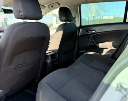 Белый Опель Инсигния, объемом двигателя 1.6 л и пробегом 279 тыс. км за 10999 $, фото 16 на Automoto.ua