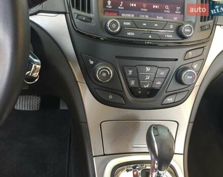 Белый Опель Инсигния, объемом двигателя 1.6 л и пробегом 220 тыс. км за 11500 $, фото 21 на Automoto.ua