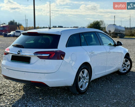 Белый Опель Инсигния, объемом двигателя 1.6 л и пробегом 279 тыс. км за 10999 $, фото 8 на Automoto.ua