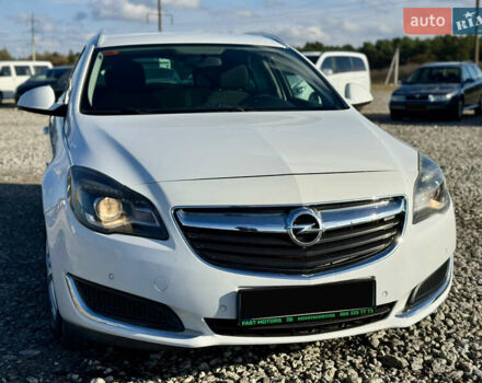 Белый Опель Инсигния, объемом двигателя 1.6 л и пробегом 279 тыс. км за 10999 $, фото 3 на Automoto.ua