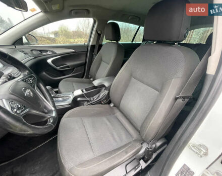 Белый Опель Инсигния, объемом двигателя 1.6 л и пробегом 285 тыс. км за 12200 $, фото 11 на Automoto.ua