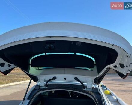 Белый Опель Инсигния, объемом двигателя 1.96 л и пробегом 258 тыс. км за 9600 $, фото 10 на Automoto.ua