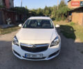 Білий Опель Інсігнія, об'ємом двигуна 1.6 л та пробігом 230 тис. км за 12800 $, фото 6 на Automoto.ua