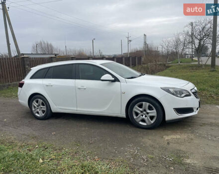 Белый Опель Инсигния, объемом двигателя 1.6 л и пробегом 285 тыс. км за 12200 $, фото 3 на Automoto.ua