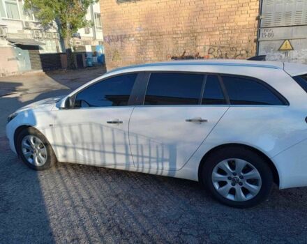 Белый Опель Инсигния, объемом двигателя 2 л и пробегом 3 тыс. км за 12300 $, фото 1 на Automoto.ua