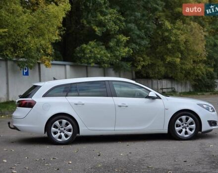 Опель Инсигния 2016 в Тернополе на Automoto.ua Белый Опель Инсигния, объемом двигателя 1.6 л и пробегом 211 тыс. км за 10500 $, фото 9 на Automoto.ua