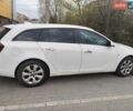 Білий Опель Інсігнія, об'ємом двигуна 1.6 л та пробігом 275 тис. км за 9999 $, фото 3 на Automoto.ua