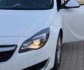 Білий Опель Інсігнія, об'ємом двигуна 1.6 л та пробігом 208 тис. км за 8600 $, фото 1 на Automoto.ua