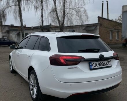 Белый Опель Инсигния, объемом двигателя 1.6 л и пробегом 211 тыс. км за 11500 $, фото 5 на Automoto.ua