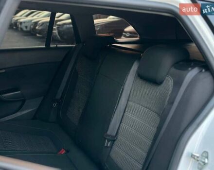 Белый Опель Инсигния, объемом двигателя 1.96 л и пробегом 256 тыс. км за 12990 $, фото 11 на Automoto.ua