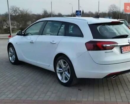 Білий Опель Інсігнія, об'ємом двигуна 1.96 л та пробігом 252 тис. км за 14200 $, фото 2 на Automoto.ua