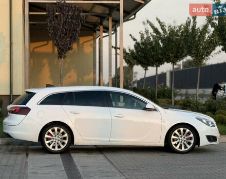 Белый Опель Инсигния, объемом двигателя 2 л и пробегом 340 тыс. км за 9600 $, фото 38 на Automoto.ua