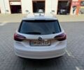 Білий Опель Інсігнія, об'ємом двигуна 1.6 л та пробігом 208 тис. км за 11800 $, фото 25 на Automoto.ua