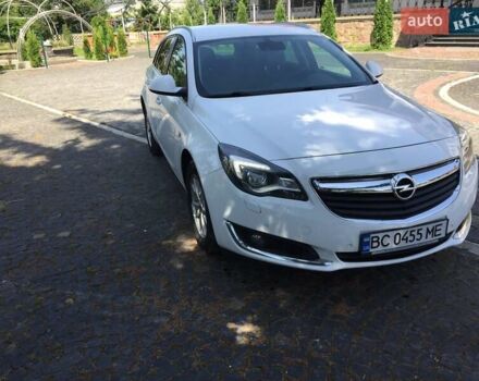 Белый Опель Инсигния, объемом двигателя 1.6 л и пробегом 220 тыс. км за 11500 $, фото 2 на Automoto.ua