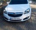 Білий Опель Інсігнія, об'ємом двигуна 1.6 л та пробігом 227 тис. км за 8700 $, фото 1 на Automoto.ua