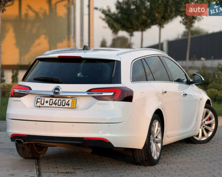 Белый Опель Инсигния, объемом двигателя 2 л и пробегом 340 тыс. км за 9600 $, фото 37 на Automoto.ua