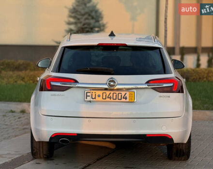 Белый Опель Инсигния, объемом двигателя 2 л и пробегом 340 тыс. км за 9600 $, фото 36 на Automoto.ua