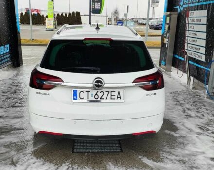 Білий Опель Інсігнія, об'ємом двигуна 1.6 л та пробігом 232 тис. км за 11050 $, фото 6 на Automoto.ua