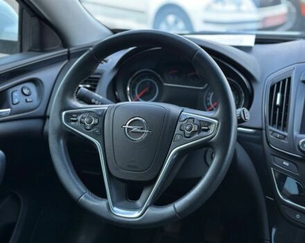 Білий Опель Інсігнія, об'ємом двигуна 1.6 л та пробігом 201 тис. км за 12200 $, фото 6 на Automoto.ua