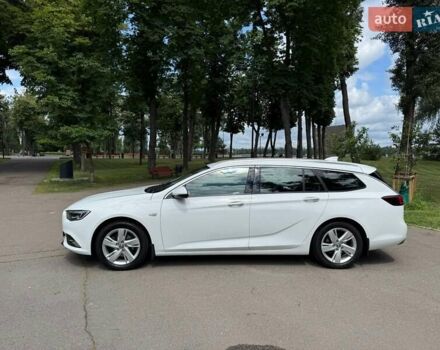 Белый Опель Инсигния, объемом двигателя 1.6 л и пробегом 190 тыс. км за 11350 $, фото 1 на Automoto.ua