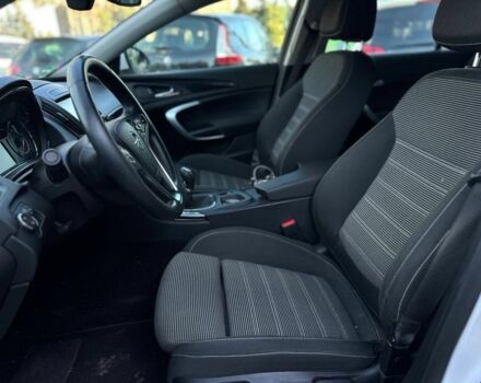 Білий Опель Інсігнія, об'ємом двигуна 1.6 л та пробігом 201 тис. км за 12200 $, фото 3 на Automoto.ua