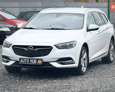 Белый Опель Инсигния, объемом двигателя 1.96 л и пробегом 191 тыс. км за 14900 $, фото 2 на Automoto.ua